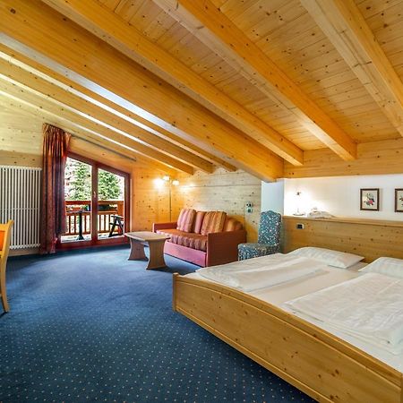 Hotel Salvan Campitello di Fassa Eksteriør billede