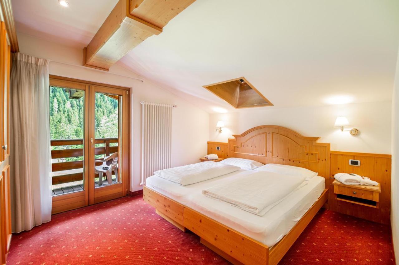 Hotel Salvan Campitello di Fassa Eksteriør billede