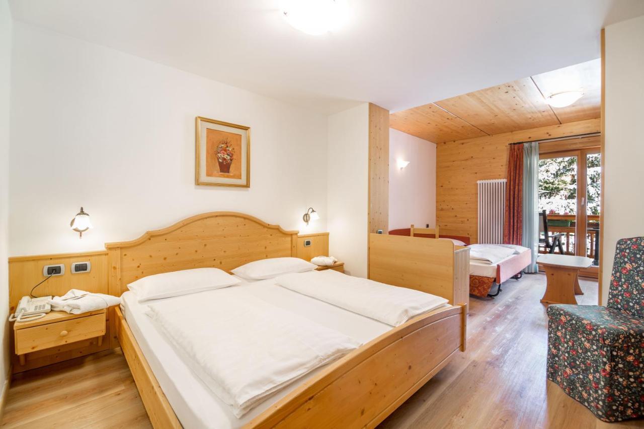 Hotel Salvan Campitello di Fassa Eksteriør billede