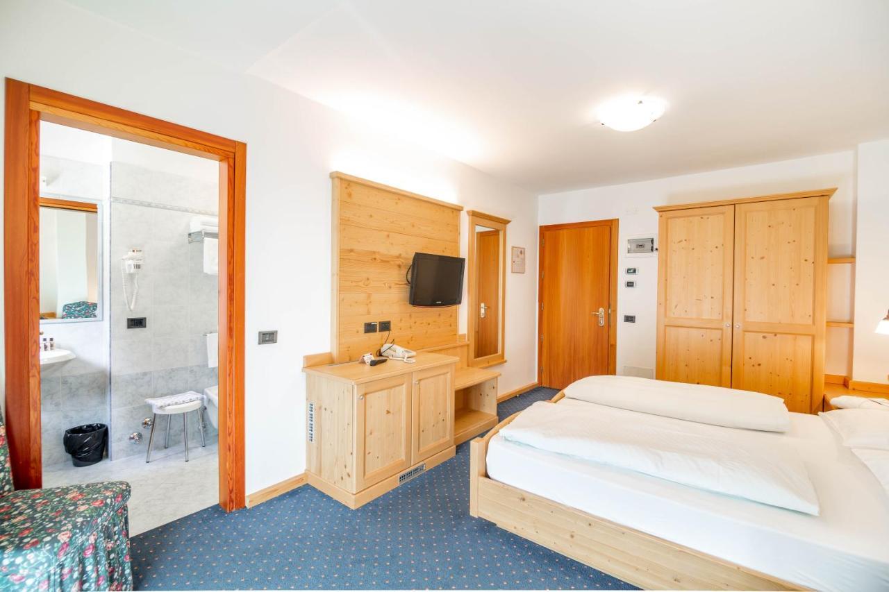 Hotel Salvan Campitello di Fassa Eksteriør billede