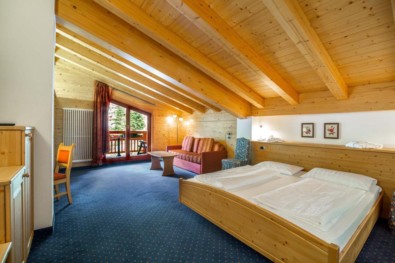 Hotel Salvan Campitello di Fassa Eksteriør billede