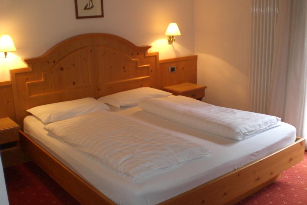 Hotel Salvan Campitello di Fassa Eksteriør billede